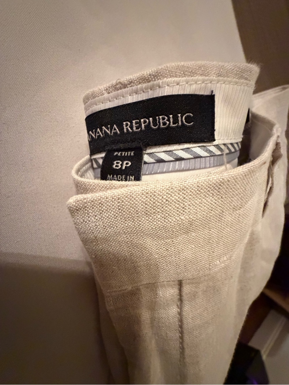 Banana Republic Petite 8P Linen Blend Pants in Light Beige